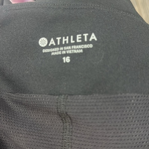 Athleta SoHo Skort - Picture 9 of 9